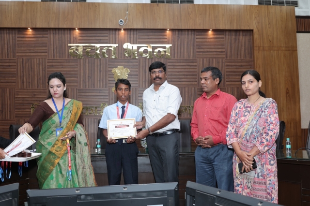 PSY Meritorious honor Nagpur Collectorate Maharshtra